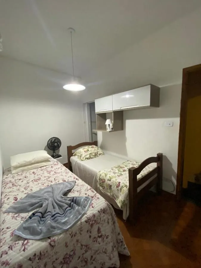 Hostel Gru Economico Com Quartos Individuais E Translado Guarulhos Casa de hóspedes